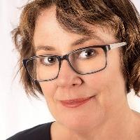 Professor Alison Kearney staff profile picture