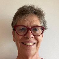 Associate Professor Sandy Bulmer staff profile picture