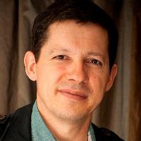 Professor Leonel Alvarado staff profile picture