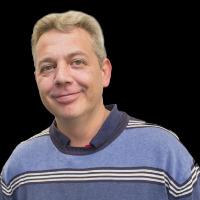 Dr Mark Avis staff profile picture