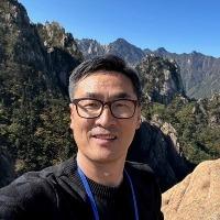 Dr Hagyun Kim staff profile picture