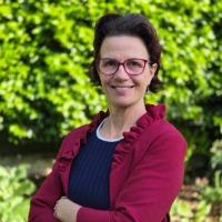 Dr Linda Clarke staff profile picture