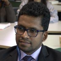 Dr Ravindu Kahandawa staff profile picture